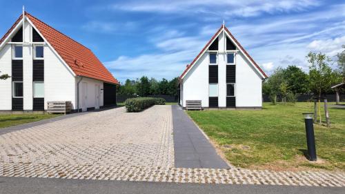 Exterior view, Villapark Wulpdal | Villa De Zeehond in Verspreide huizen Scherpenisse
