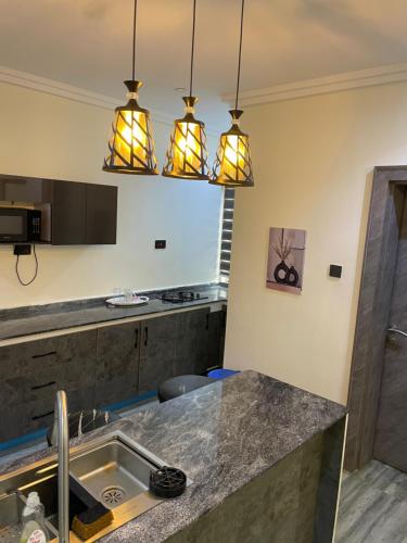 Sandton Luxury Apartment in คาดูนา