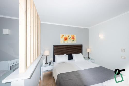 Double or twin room, mountain view