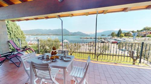 Lido Apartment by Booking Garda Lake