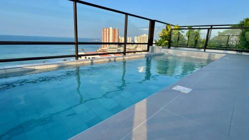Vista al Mar, piscina