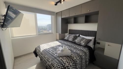 Oceana Suites Parque San Eugenio