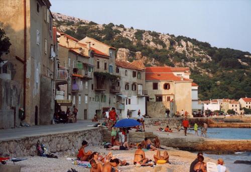  Apartment IVANKA -KROK, Pension in Baška