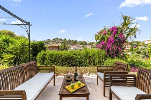 MY CASA - CORNE D'OR - Elegant 2 Bedroom Apartment AC Parking