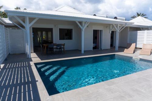 Villa Bernard l'Ermite in เลอ มูล์