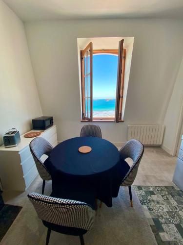 le Royal XIX vue mer 212