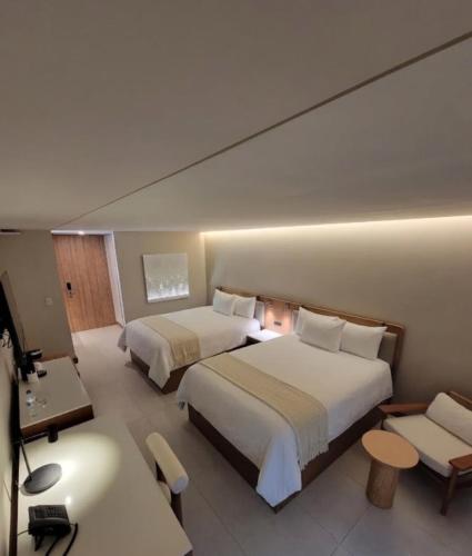 . Hotel Alameda
