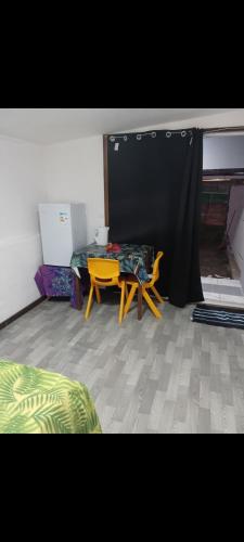 Bora Bedroom in ไวตาเป