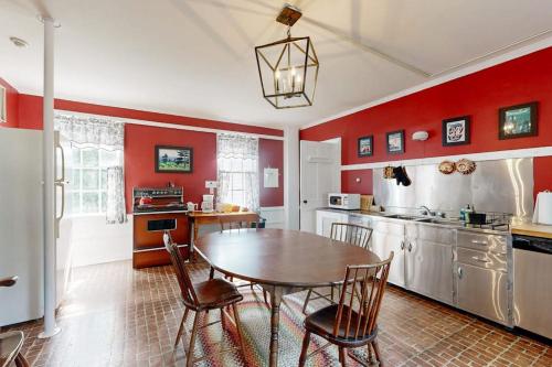 Seadmed, National Historic Landmark Home in Wiscasset Village w/ Complimentary Tour in Wiscasset