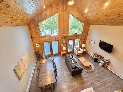 Riverfront home w/ deck, amazing views & firepit - near the best of Maine