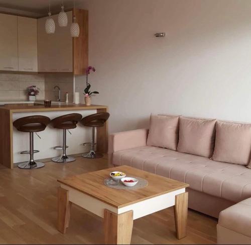 Apartman "Alex & Nina"