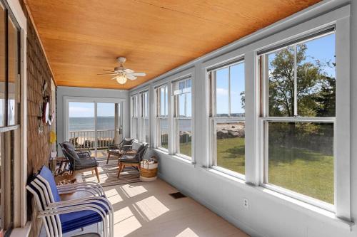 Létesítmények, The Spruces, Crescent Beach waterfront 5-bedroom in South Thomaston