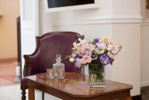 Romantic Hotel & Restaurant Villa Cheta Elite