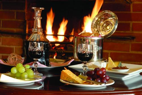 Albright Hussey Manor Hotel - image 6