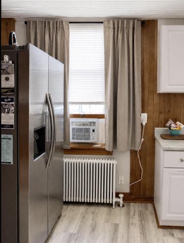 Johnstown Stay Near Laurel Highlands & Hiking in Johnstown (PA)