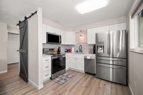 Valley Escape In Quiet Area Neighborhood - Spokane Valley, WA