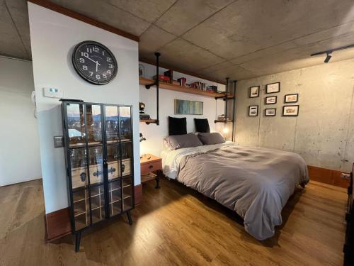 . Nuevo y Hermoso Loft, en la subida de Andalue