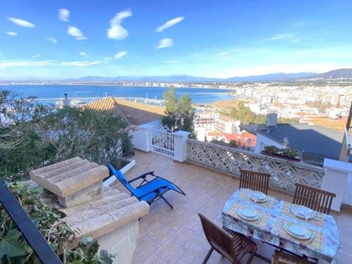 Apto. bonito 2 hab con vista al mar, terraza acristalada, aparcamiento, a 750 m de la playa en Roses - HISP-312-10