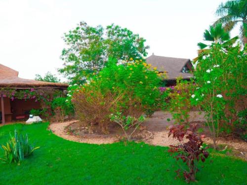Villa Taslima in Nianing
