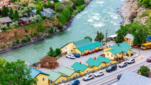 Yellowstone Riverside Cottages in Gardiner (MT)