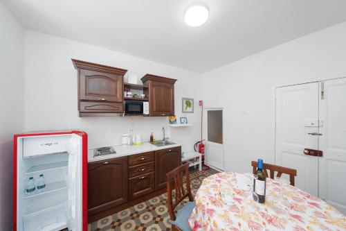  NICHOLISA Apartment - Wifi kitchen and AC in Vernazza