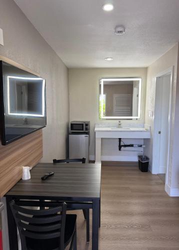 Florentina Motel - Los Angeles – Los Angeles, CA
