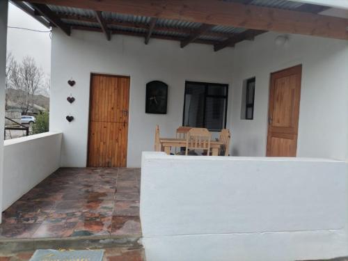 Op-die-Voorstoep Guest House in Nieu-Bethesda