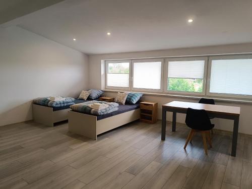 Apartamenty, Noclegi, Pokoje u Tomka III in Wierzchoslawice