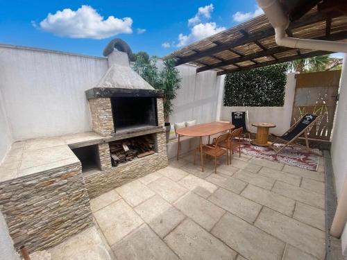 Maisonnette climatisée avec extérieur et barbecue