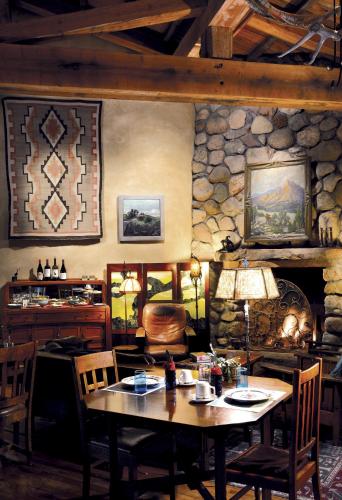 89115300 El Portal Sedona Hotel