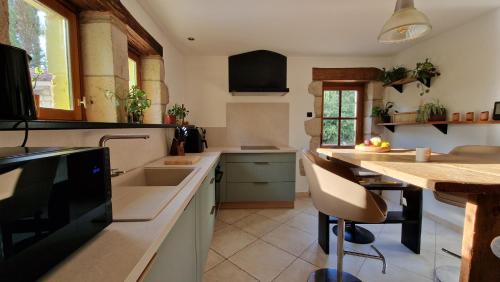 Cuina, Domaine La Bellevue - Maison de Charme & Nature in Esclottes