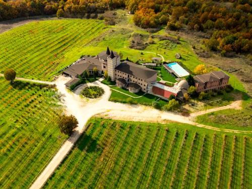 . Bakucha Vineyard Hotel ve Spa