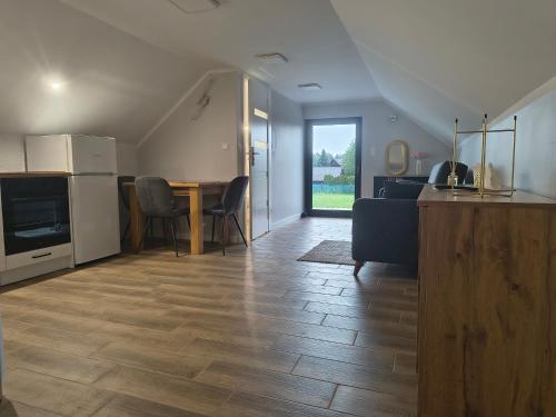 Apartament w Tarnowie Jeziernym in Slawa