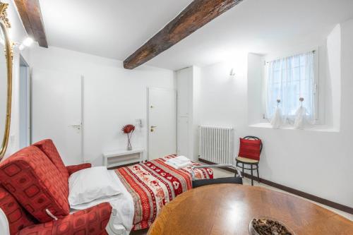 Facilities, Ambra Maison, Bologna by Short Holidays in Saragozza