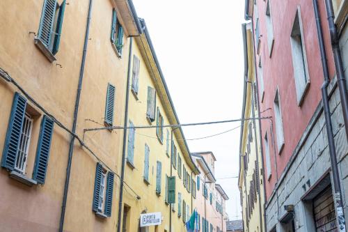 Facilities, Ambra Maison, Bologna by Short Holidays in Saragozza