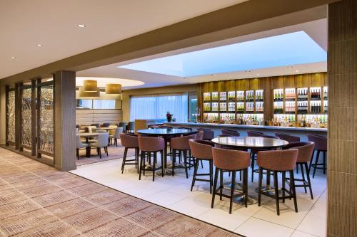 Jurys Inn Hinckley Island - image 4