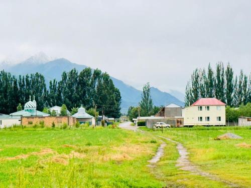 AI-NUR guest house in Shabdan