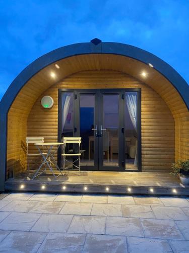 Braehead Pods in Forth
