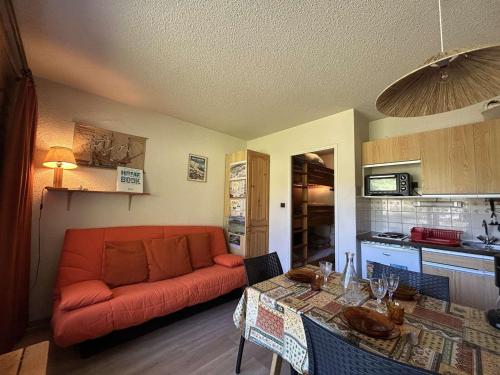 Studio avec balcon à Montgenèvre, animaux acceptés - FR-1-330D-35