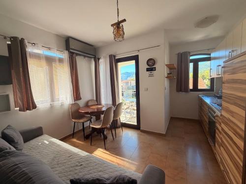 Apartments Marinić