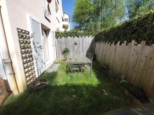 Chambre privée avec Jardin (Chambre privee avec Jardin) in Les Ulis