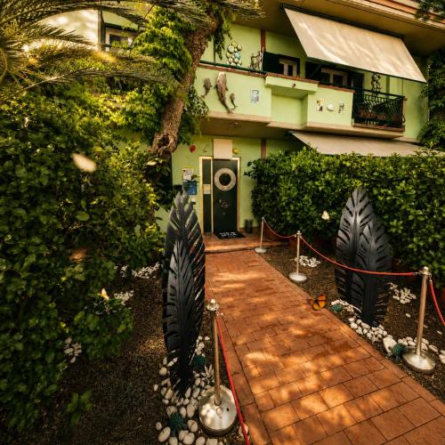 UTOPIA Art Boutique Rooms in Мариляно