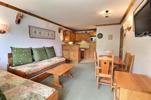 Résidence Plein Soleil - APPARTEMENT CLAIR ET CHALEUREUX, LABEL MERIBEL MAE-7500