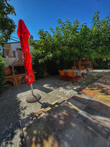 House by the sea in Isthmia