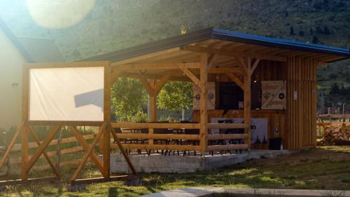 Relax and Ride Camp Chicago in Korita