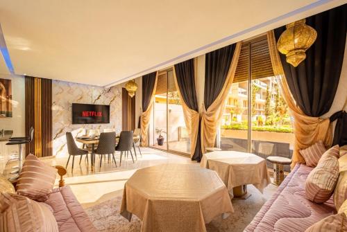 Royal Deluxe Gold Marrakech Premium Pool View 3