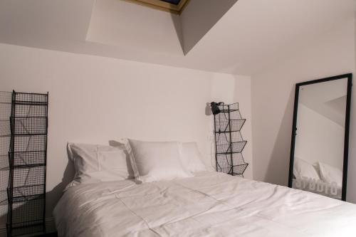 Industia Loft Apartment