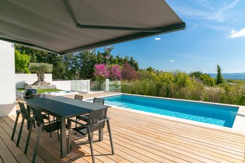 La Contemporaine - Piscine & Spa - Bersy Luxury