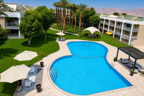 Exterior view of Barak Royal park suites VIP