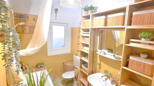 Apartments by the sea Omis - 24904 - image 5